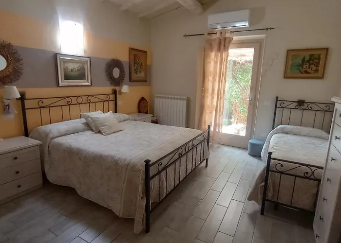 Il Lavandeto - Farmhouse In The City